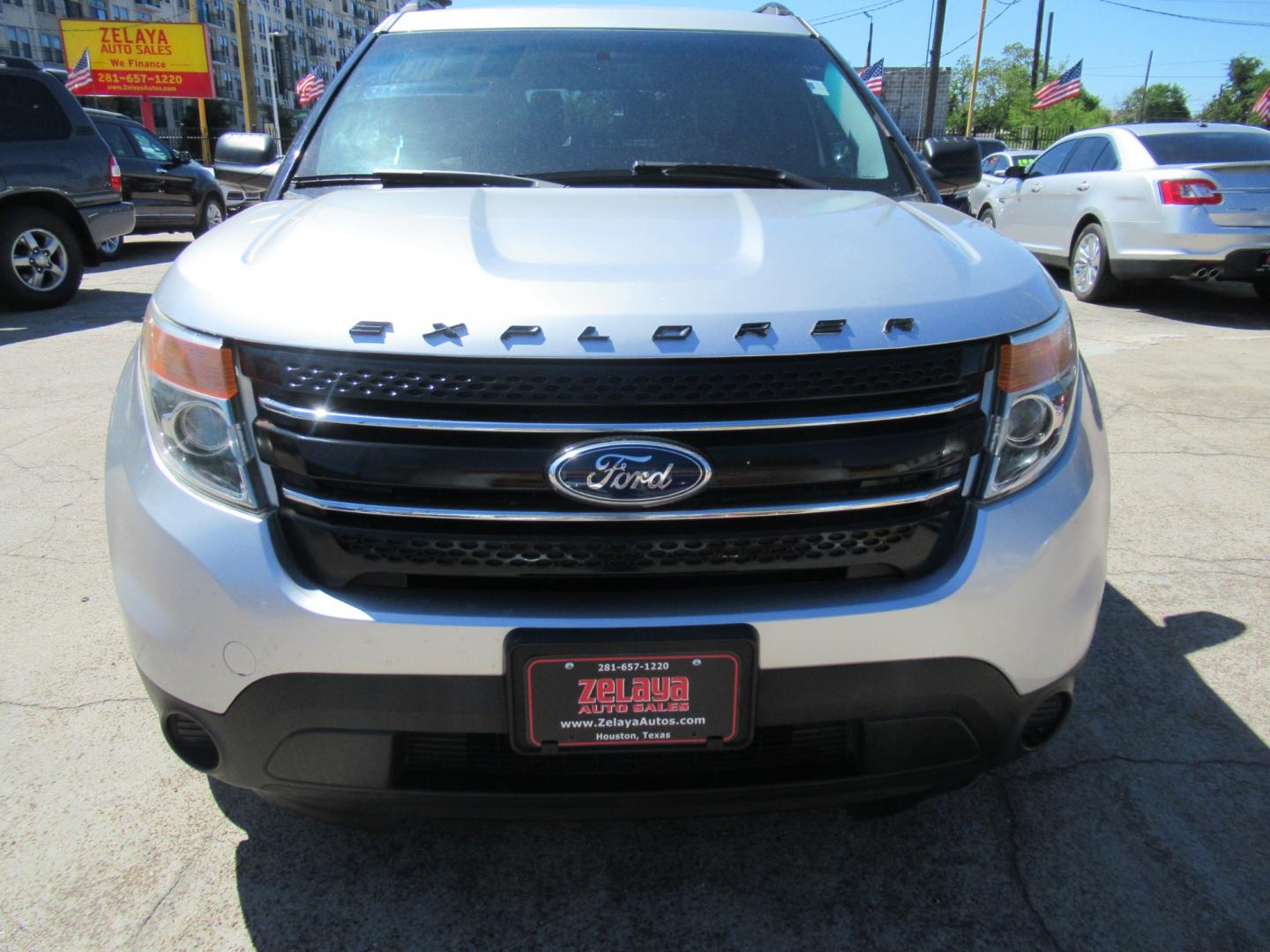 2015 Silver /Gray Ford Explorer XLT (1FM5K7B8XFG) with an 3.5L V6 F DOHC 24V engine, Automatic transmission, located at 1511 North Shepherd Dr., Houston, TX, 77008, (281) 657-1221, 29.798361, -95.412560 - 2015 FORD EXPLORER VIN: 1FM5K7B8XFGB17981 1 F M 5 K 7 B 8 X F G B 1 7 9 8 1 4 DOOR WAGON/SPORT UTILITY 3.5L V6 F DOHC 24V GASOLINE FRONT WHEEL DRIVE - Photo#25